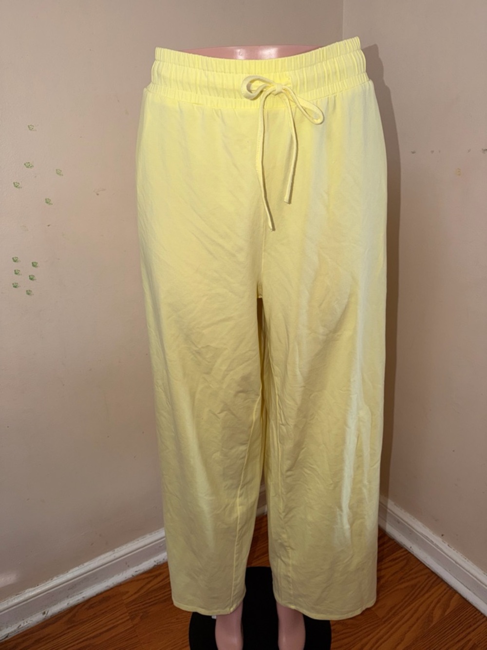 JoyLab Pale Yellow Drawstring Lounge Pants